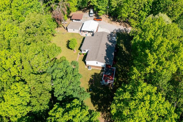 1050 Holcomb Cir, Kingston Springs, TN 37082