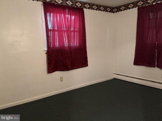 1054 RIDGE RD, Elizabethtown, PA 17022