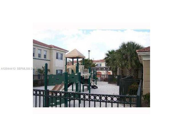 2464 Centergate Drive 101, Miramar, FL 33025