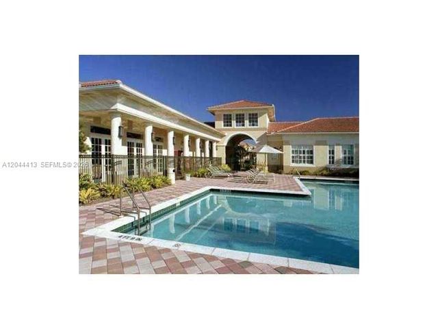 2464 Centergate Drive 101, Miramar, FL 33025