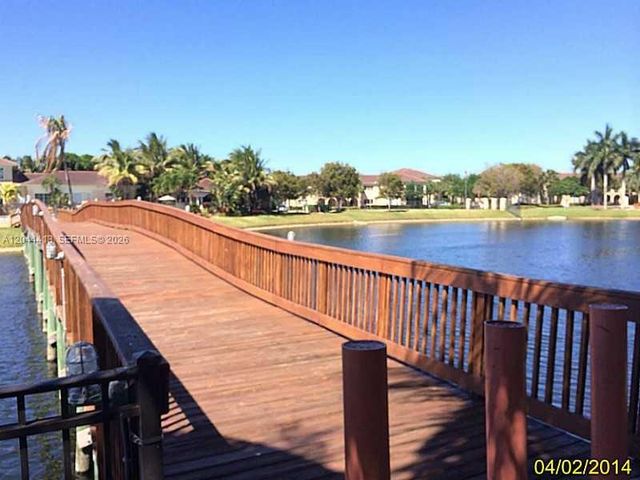 2464 Centergate Drive 101, Miramar, FL 33025