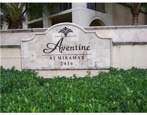 2464 Centergate Drive 101, Miramar, FL 33025