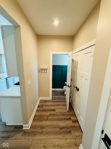 237 Briar Creek Lane, Whiteland, IN 46184
