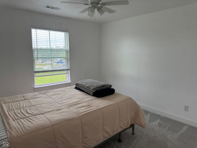 237 Briar Creek Lane, Whiteland, IN 46184