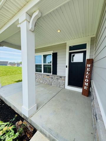 237 Briar Creek Lane, Whiteland, IN 46184