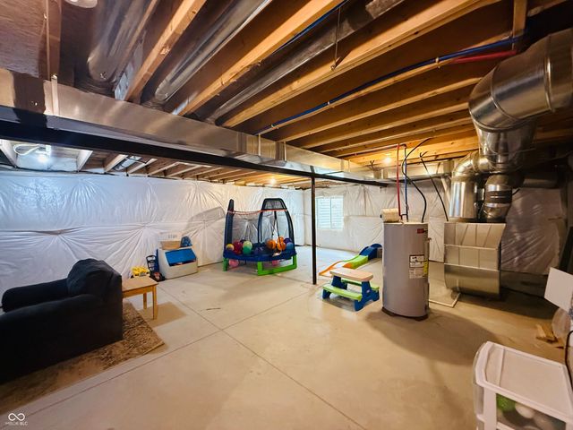 237 Briar Creek Lane, Whiteland, IN 46184