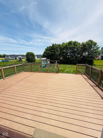 237 Briar Creek Lane, Whiteland, IN 46184