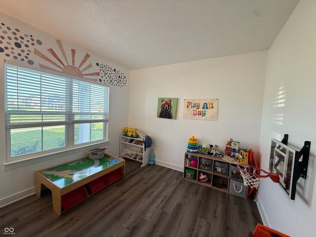 237 Briar Creek Lane, Whiteland, IN 46184