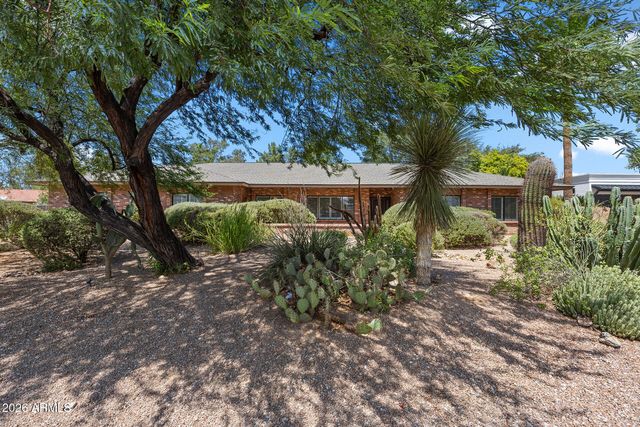 5220 E CORTEZ Drive, Scottsdale, AZ 85254
