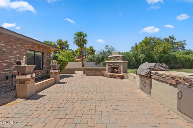 5220 E CORTEZ Drive, Scottsdale, AZ 85254