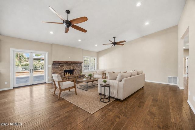 5220 E CORTEZ Drive, Scottsdale, AZ 85254