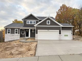 5926 Valley Point Drive, Caledonia, MI 49316