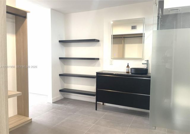 2861 Leonard Dr F505, Aventura, FL 33160