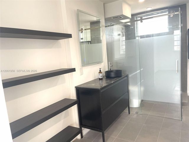 2861 Leonard Dr F505, Aventura, FL 33160