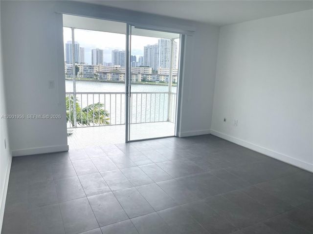 2861 Leonard Dr F505, Aventura, FL 33160