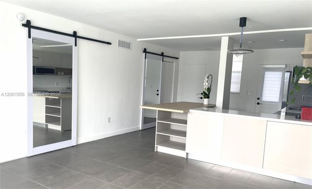 2861 Leonard Dr F505, Aventura, FL 33160