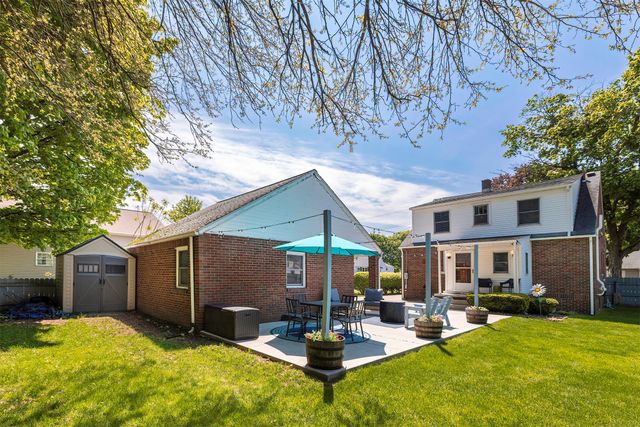 821 SAINT CLAIR Avenue, Erie, PA 16505