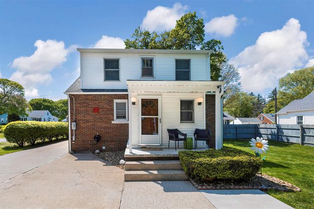 821 SAINT CLAIR Avenue, Erie, PA 16505