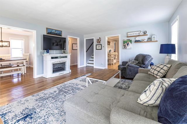 821 SAINT CLAIR Avenue, Erie, PA 16505
