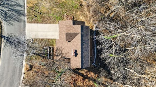 2148 Stone Gate Drive, Dupo, IL 62239