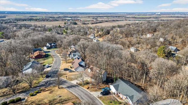 2148 Stone Gate Drive, Dupo, IL 62239