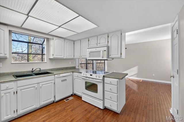 2148 Stone Gate Drive, Dupo, IL 62239