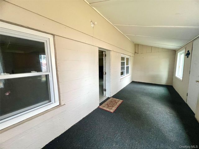 21 Clark Street, Middletown, NY 10940