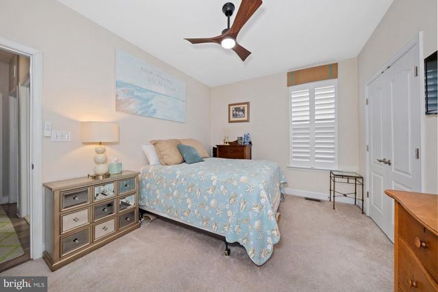 30199 SEASHORE PARK DR, Millville, DE 19967