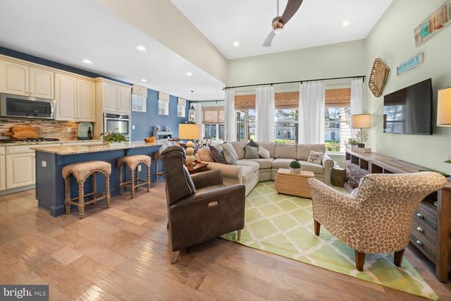 30199 SEASHORE PARK DR, Millville, DE 19967