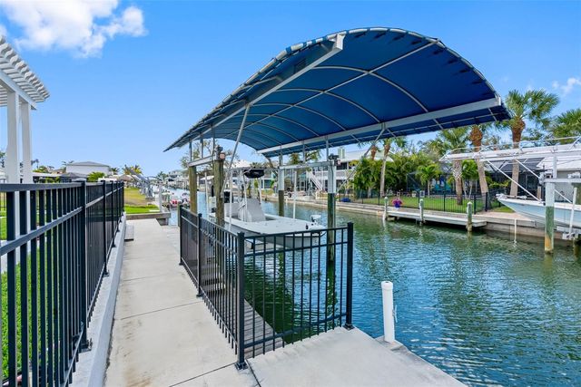 9211 LAKE DRIVE, Englewood, FL 34224