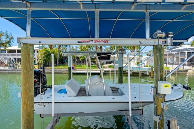 9211 LAKE DRIVE, Englewood, FL 34224