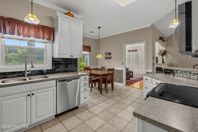 550 Sunset Lakes Boulevard, Sunset Beach, NC 28468