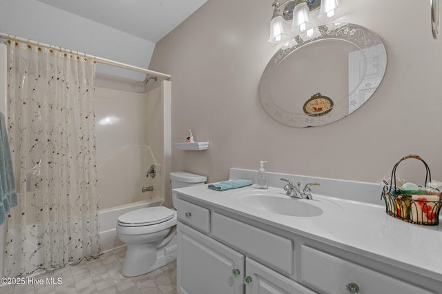 550 Sunset Lakes Boulevard, Sunset Beach, NC 28468