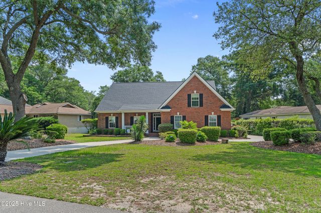 550 Sunset Lakes Boulevard, Sunset Beach, NC 28468