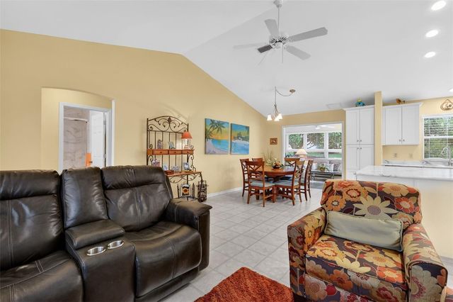 923 CAMINO DEL REY DRIVE, The Villages, FL 32159