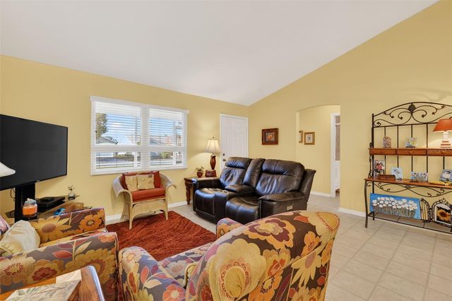 923 CAMINO DEL REY DRIVE, The Villages, FL 32159