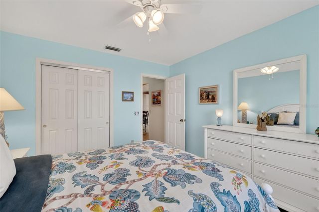 923 CAMINO DEL REY DRIVE, The Villages, FL 32159