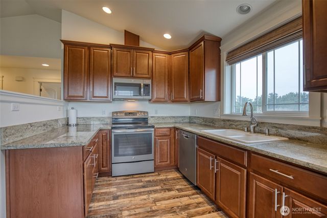 1225 Storm King Avenue SW, Ocean Shores, WA 98569