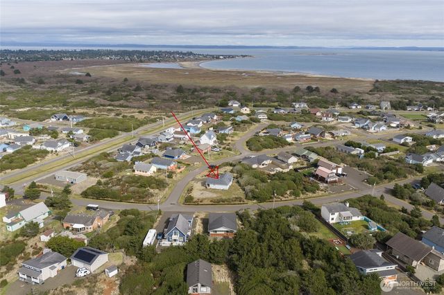 1225 Storm King Avenue SW, Ocean Shores, WA 98569