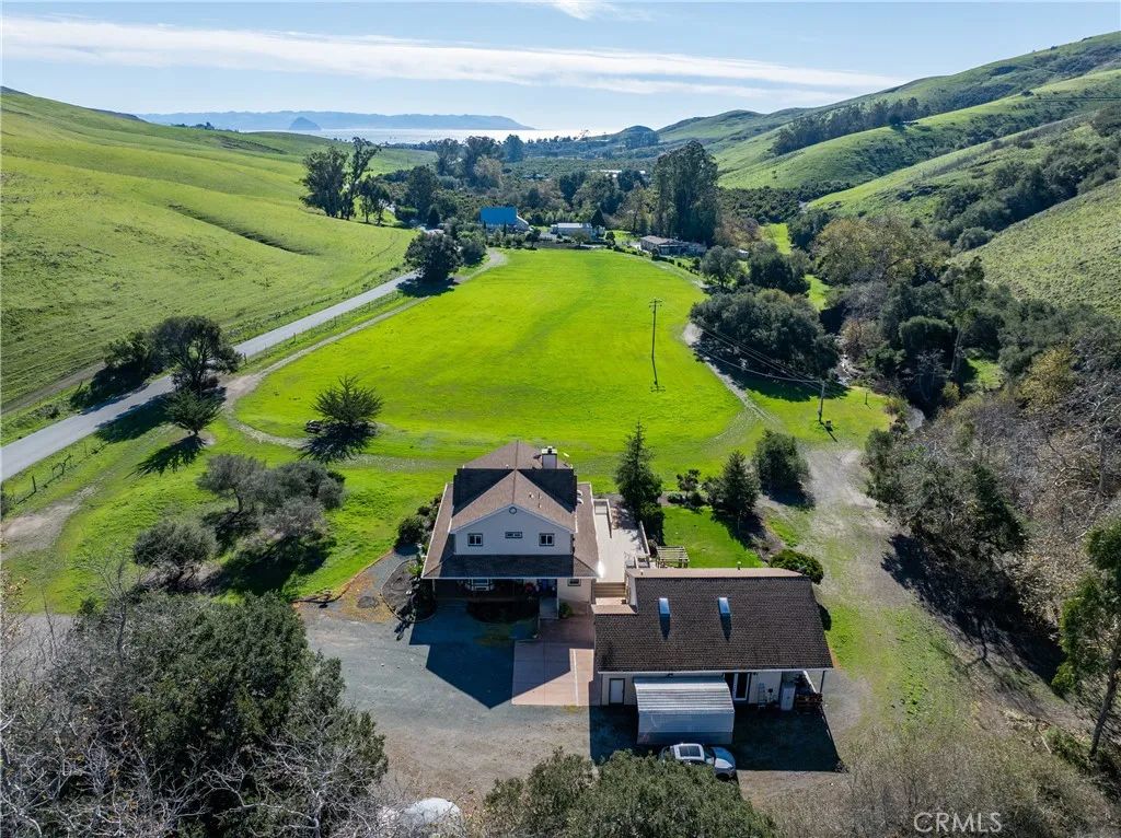 1155 Cayucos Creek Road, Cayucos, CA 93430