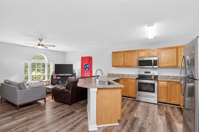 318A Melvin Jones Dr, Nashville, TN 37217