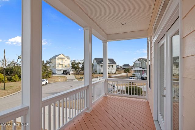 1305 Barnacle Lane, Morehead City, NC 28557