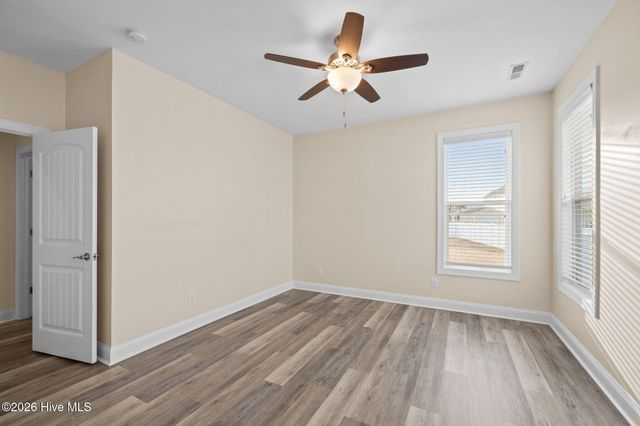 1305 Barnacle Lane, Morehead City, NC 28557