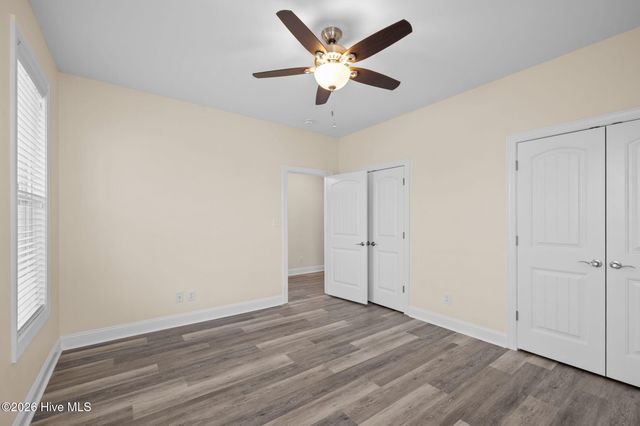 1305 Barnacle Lane, Morehead City, NC 28557