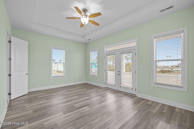 1305 Barnacle Lane, Morehead City, NC 28557