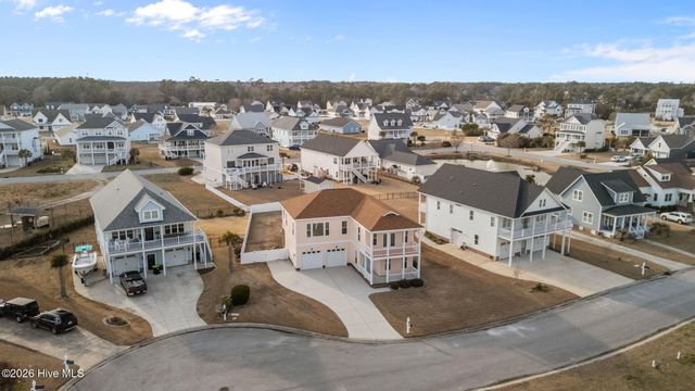 1305 Barnacle Lane, Morehead City, NC 28557