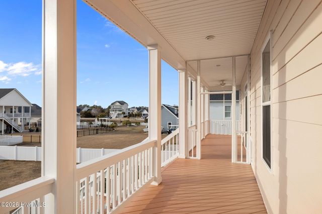 1305 Barnacle Lane, Morehead City, NC 28557