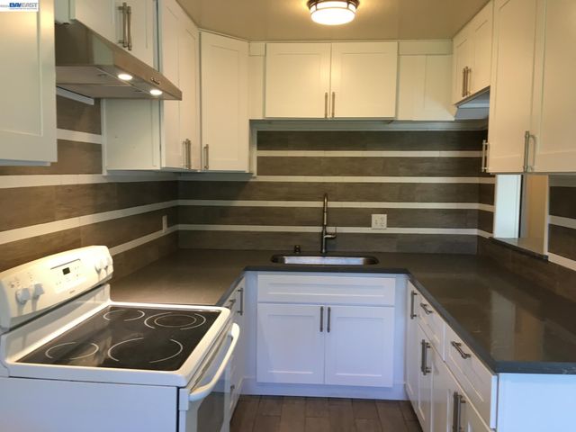 205 Muir Rd, Martinez, CA 94553