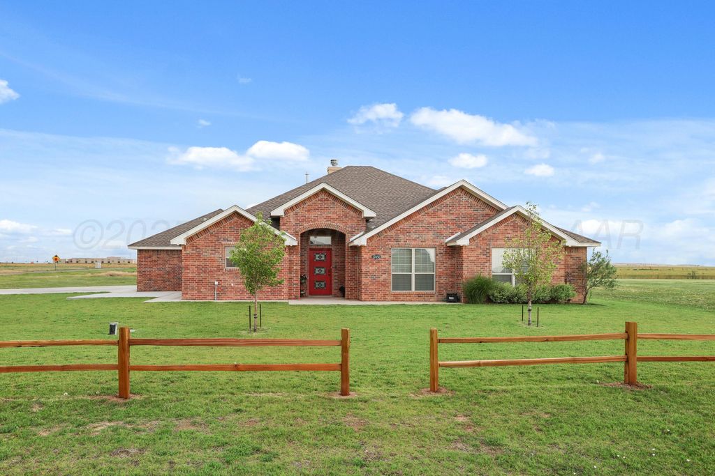 17450 STONE CREEK Road, Amarillo, TX 79124