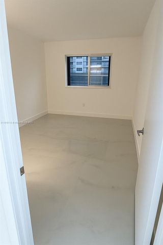 1750 NE 191st St 426-4, Miami, FL 33179